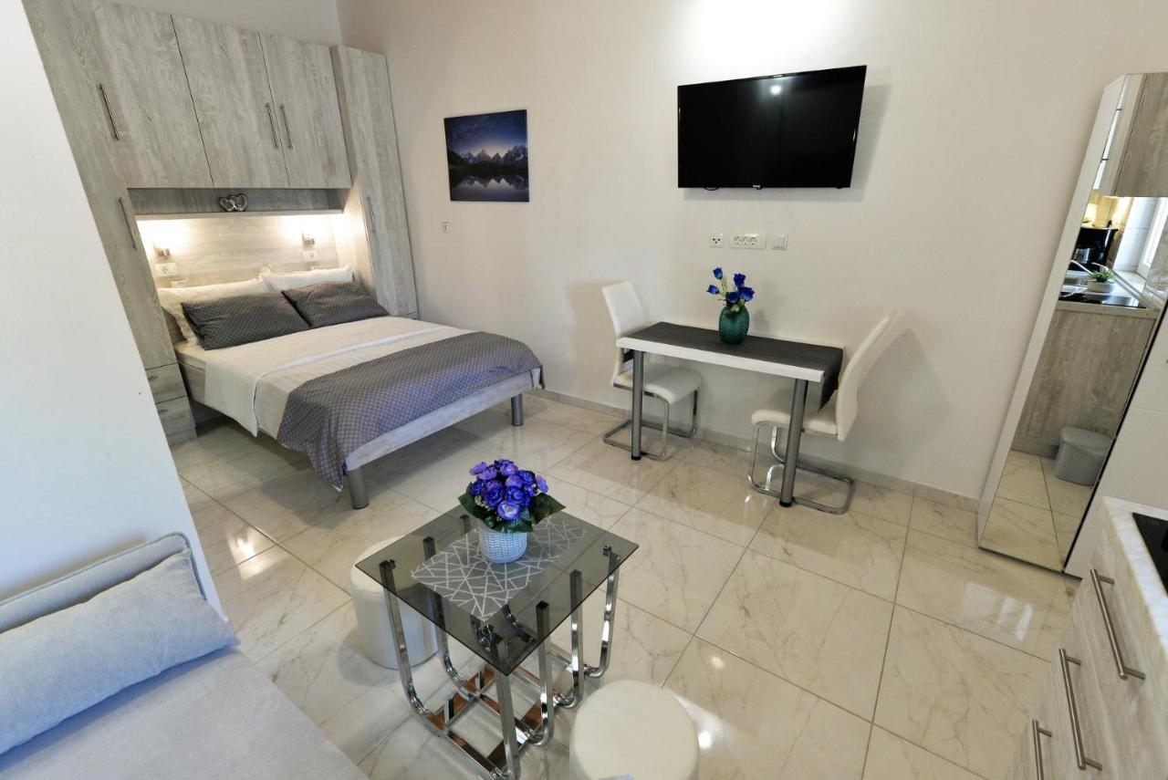 House Vidamo - Vacation Home With Swimming Pool Mala Cista Екстер'єр фото